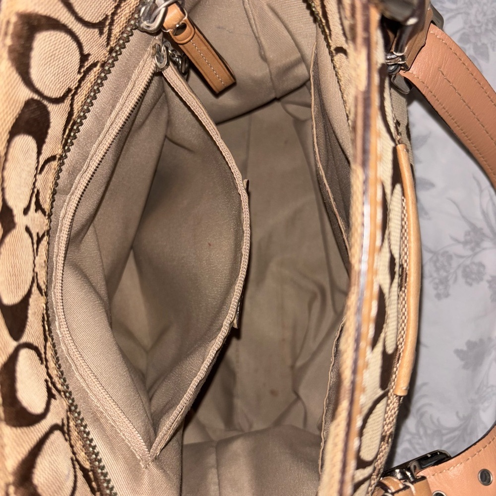 Coach Hampton Signature Canvas With Leather Trim Tote Bag - Picture 12 of 16